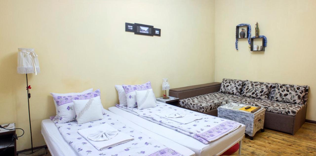 Trakia Bed & Breakfast Sofia Esterno foto